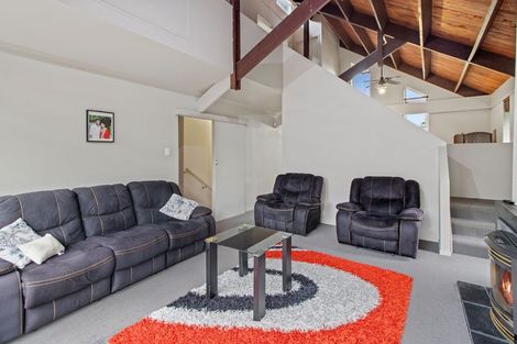 Photo of property in 17 Jennifer Place, Chartwell, Hamilton, 3210