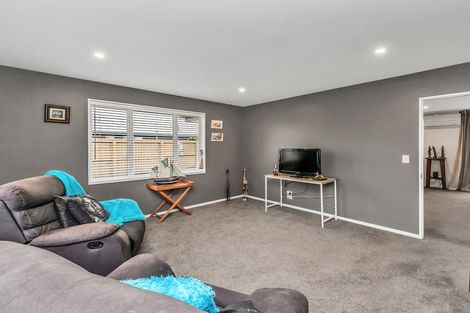 Photo of property in 30 Burnham School Road, Rolleston, 7614