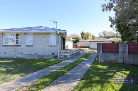 Photo of property in 19 Ian Place, Bishopdale, Christchurch, 8053