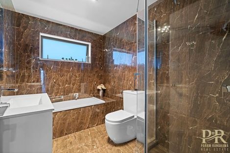 Photo of property in 11 Koroheke Road, Takanini, 2110