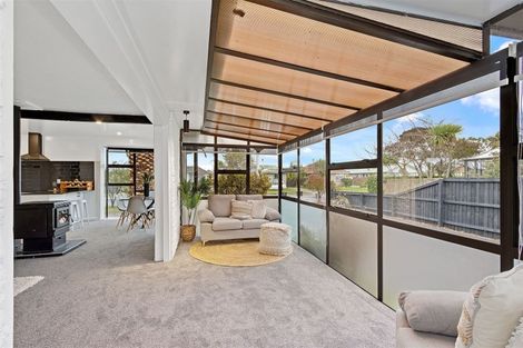 Photo of property in 116 Effingham Street, North New Brighton, Christchurch, 8083