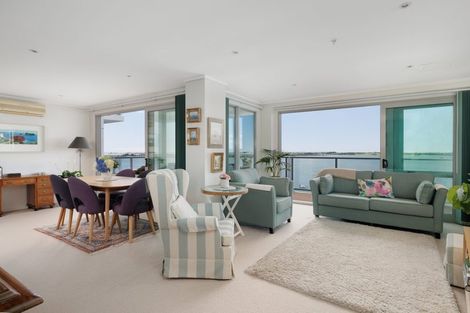 Photo of property in 12/72f Devonport Road, Tauranga, 3110