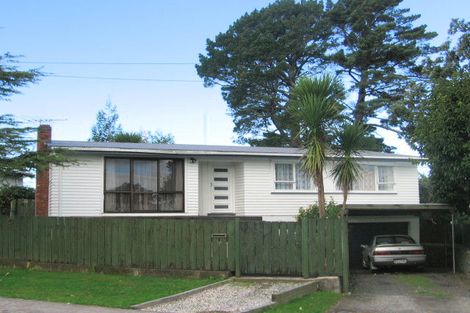 Photo of property in 32 Chorley Avenue, Massey, Auckland, 0614