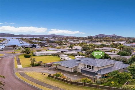 Photo of property in 102 The Quay, Pauanui, Hikuai, 3579