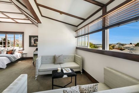 Photo of property in 42 Lawrence Street, Herne Bay, Auckland, 1011