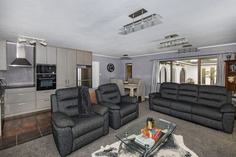 Photo of property in 24 Escalona Street, Te Kamo, Whangarei, 0112