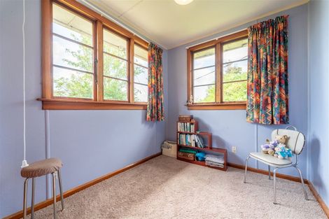 Photo of property in 58 Timaru Road, Waimate, 7924