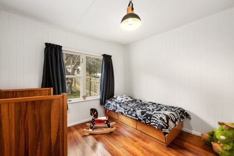 Photo of property in 60 Coast Road, Wainuiomata, Lower Hutt, 5014