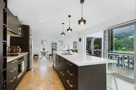 Photo of property in 6 Platinum Place, Matapouri, Whangarei, 0173