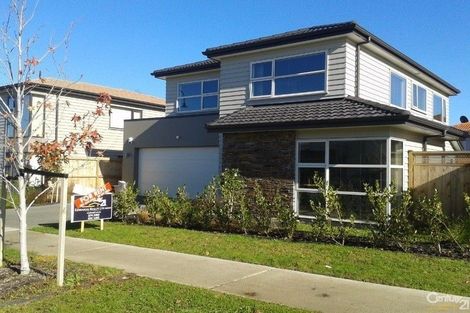 Photo of property in 5 Lorenzo Way, Flat Bush, Auckland, 2016