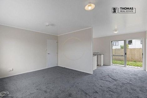 Photo of property in 2/24 Horlicks Place, Randwick Park, Auckland, 2105