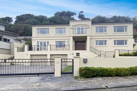 Photo of property in 19 Bunker Way, Strathmore Park, Wellington, 6022