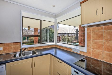 Photo of property in 9 Matthews Place, Taradale, Napier, 4112