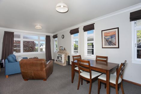 Photo of property in 35 Hardie Street, Hokowhitu, Palmerston North, 4410