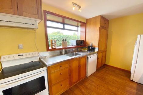 Photo of property in 15 Oldwood Street, Bishopdale, Christchurch, 8053