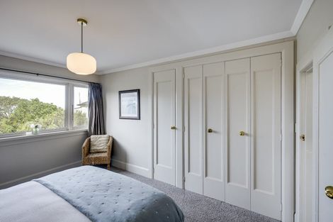 Photo of property in 27 Thompson Road, Bluff Hill, Napier, 4110