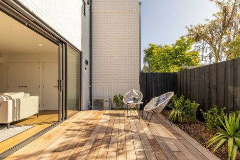 Photo of property in 2/71 Edinburgh Street, Spreydon, Christchurch, 8024