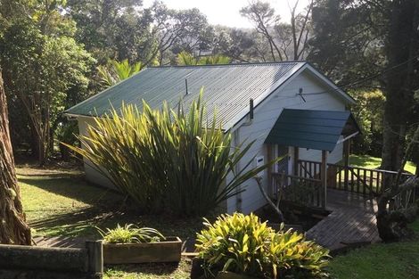 Photo of property in 136 Victory Road, Laingholm, Auckland, 0604