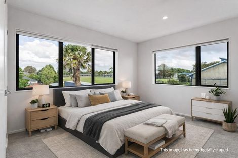 Photo of property in 7/69 Wharf Road, Te Atatu Peninsula, Auckland, 0610