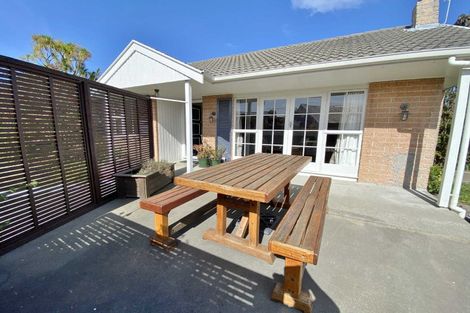 Photo of property in 55 Gladson Avenue, Sockburn, Christchurch, 8042