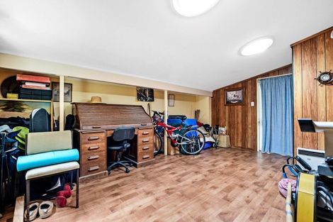 Photo of property in 15 Bernard Street, Chedworth, Hamilton, 3210