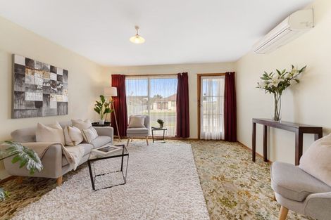 Photo of property in 84 Pacific Road, North New Brighton, Christchurch, 8083