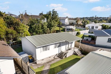 Photo of property in 14a Mildmay Road, Henderson, Auckland, 0610