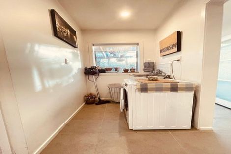 Photo of property in 5/92 Titirangi Road, New Lynn, Auckland, 0600