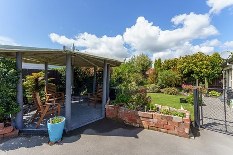 Photo of property in 74 Wingate Street, Redwood, Christchurch, 8051