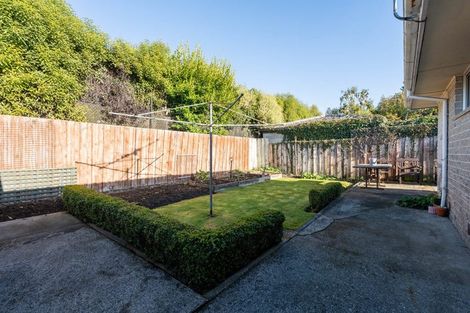 Photo of property in 2/367a Withells Road, Avonhead, Christchurch, 8042