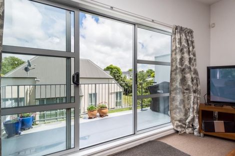 Photo of property in 4/30 Eversleigh Street, St Albans, Christchurch, 8014