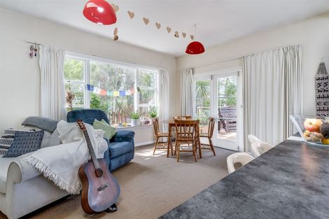 Photo of property in 119 Bowhill Road, New Brighton, Christchurch, 8083