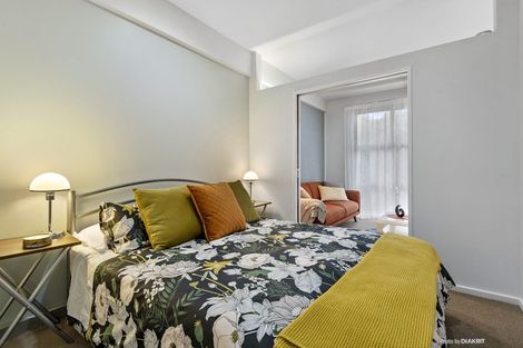 Photo of property in Atrium Towers, 2b/154 The Terrace, Wellington Central, Wellington, 6011