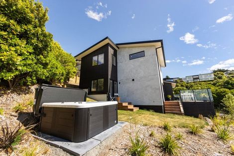 Photo of property in 307a Mount Pleasant Road, Mount Pleasant, Christchurch, 8081