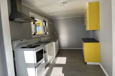 Photo of property in 54 Kirkcaldy Street, South Dunedin, Dunedin, 9012