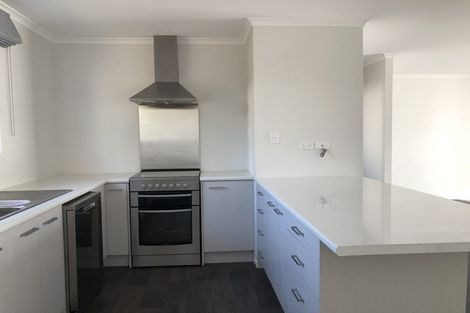 Photo of property in 15 Udall Place, Bucklands Beach, Auckland, 2014