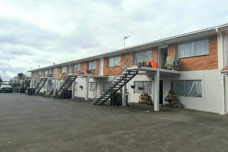 Photo of property in 7/90 Kenderdine Road, Papatoetoe, Auckland, 2025