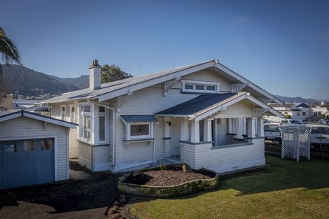 Photo of property in 402 Queen Sh25 Street, Thames, 3500