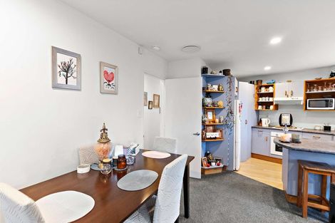 Photo of property in 2/38 Fenchurch Street, Redwood, Christchurch, 8051