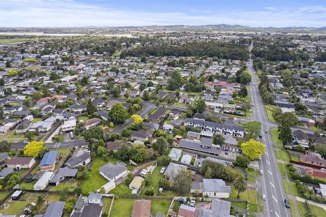 Photo of property in 433 Great South Road, Opaheke, Papakura, 2113