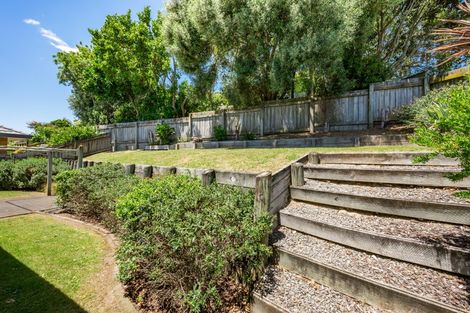 Photo of property in 53 Realm Drive, Paraparaumu, 5032