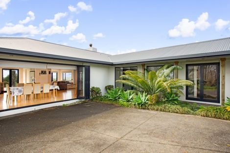Photo of property in 114 Pomona Road, Kumeu, 0891