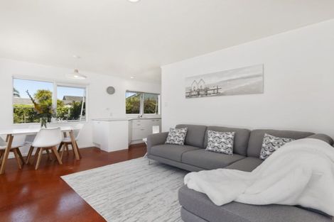 Photo of property in 10 Point Wells Road, Point Wells, Warkworth, 0986