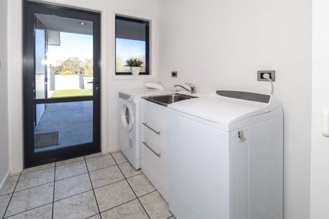 Photo of property in 2 Ludlow Drive, Huntingdon, Ashburton, 7774