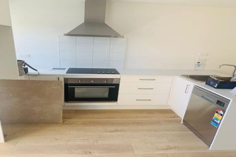 Photo of property in 7/6 South Pacific Place, Henderson, Auckland, 0612