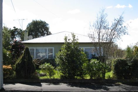 Photo of property in 14 Signal Street, Marton, 4710