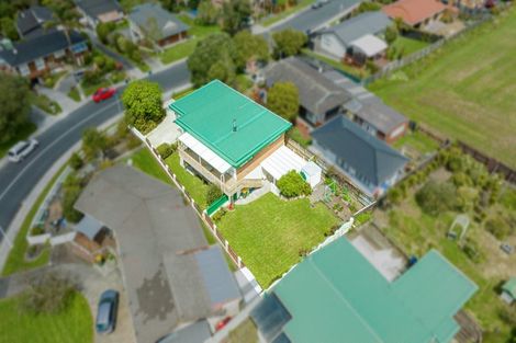 Photo of property in 46 Spence Road, Henderson, Auckland, 0612