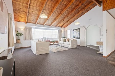 Photo of property in 63 Rhodes Drive, Kelvin Grove, Palmerston North, 4414