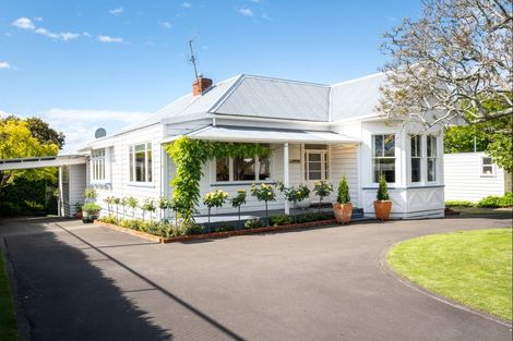 Photo of property in Rosewood, 39 Napier Terrace, Hospital Hill, Napier, 4110