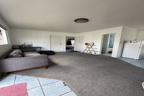 Photo of property in 1 Titoki Street, Te Atatu Peninsula, Auckland, 0610
